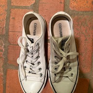 Converse white leather low-top Converse Chuck Taylor All Star